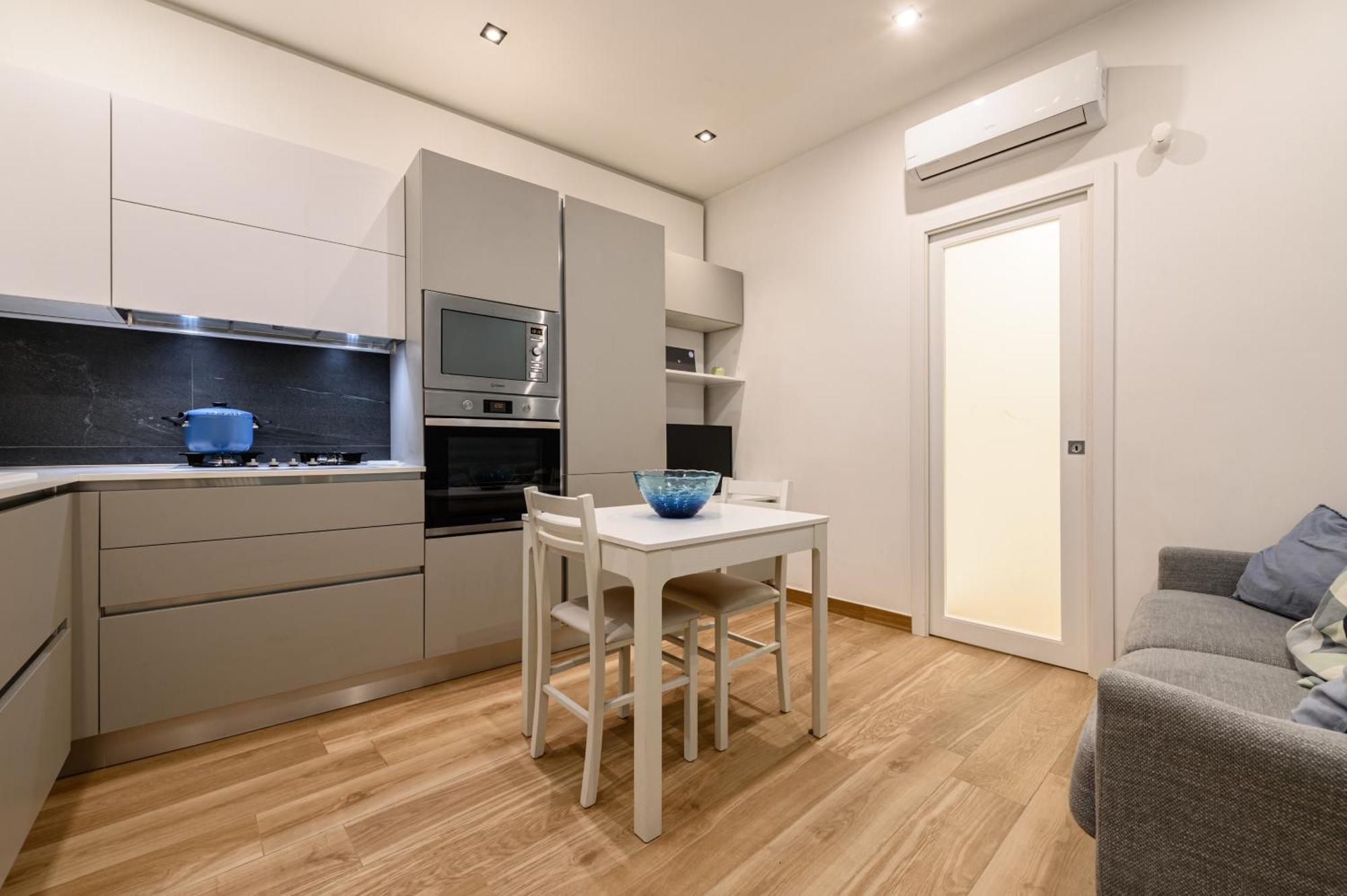 Dimora Aragonese Apartment *